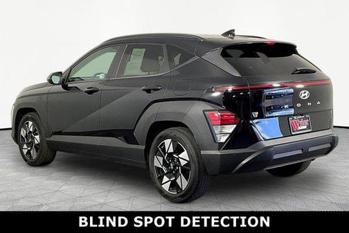 Abyss Black Pearl 2024 Hyundai KONA SEL