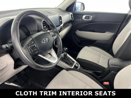 2023 Hyundai VENUE SEL