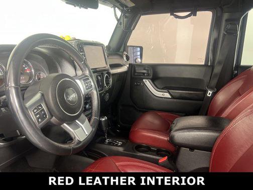 Black Clearcoat 2013 Jeep Wrangler Unlimited Rubicon