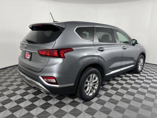 2019 Hyundai SANTA FE SE 2.4