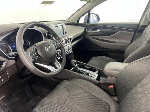 2019 Hyundai SANTA FE SE 2.4