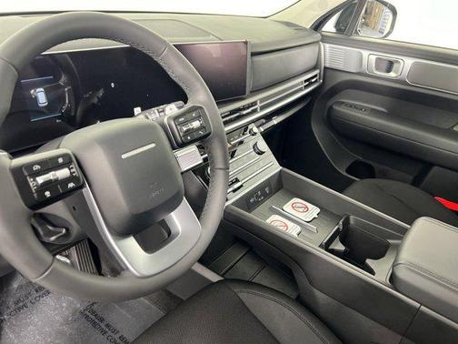 2025 Hyundai SANTA FE SE