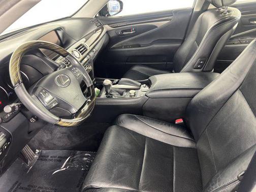 2013 Lexus LS 460 Base