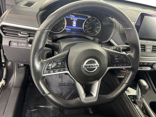 2022 Nissan Altima SR FWD