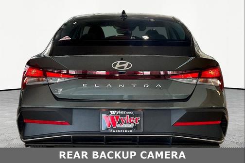 Amazon Gray 2026 Hyundai ELANTRA SE