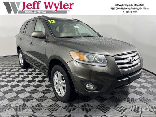 2012 Hyundai SANTA FE GLS