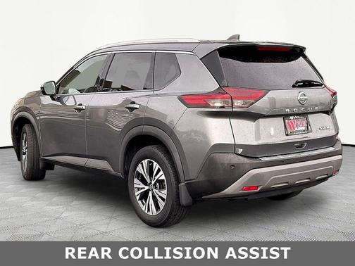 Gun Metallic 2021 Nissan Rogue SV
