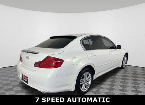 2013 INFINITI G37x Base