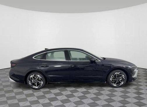 2026 Hyundai SONATA SEL