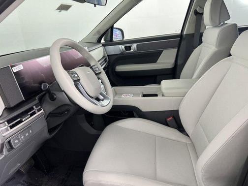 2025 Hyundai SANTA FE SE