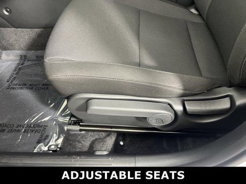 2025 Hyundai KONA SE