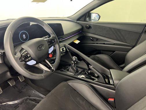 2025 Hyundai ELANTRA N Base
