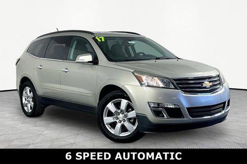 Champagne Silver Metallic 2017 Chevrolet Traverse 1LT
