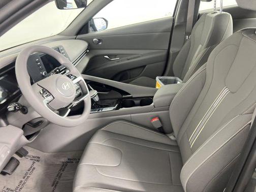 2025 Hyundai ELANTRA HEV Blue