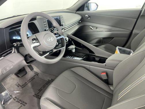 2025 Hyundai ELANTRA HEV Blue