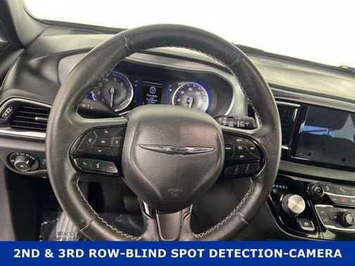 2020 Chrysler Pacifica Touring