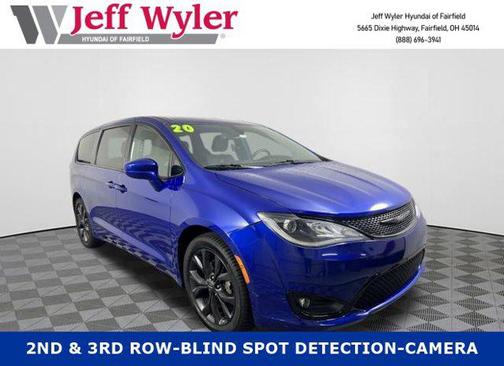 2020 Chrysler Pacifica Touring