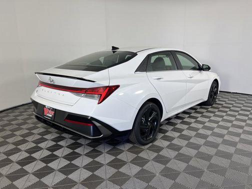 2026 Hyundai ELANTRA Sport