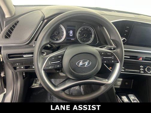 2022 Hyundai SONATA SEL