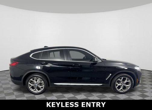 2022 BMW X4 xDrive30i