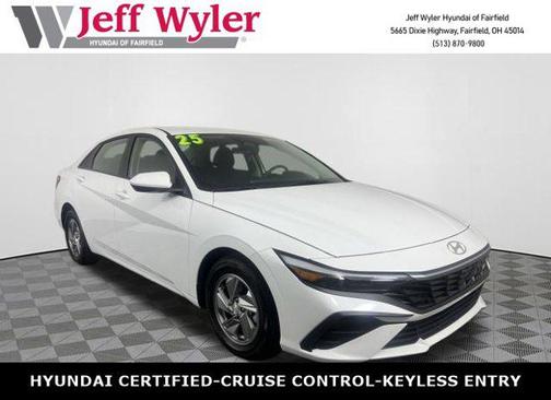 2025 Hyundai ELANTRA SE