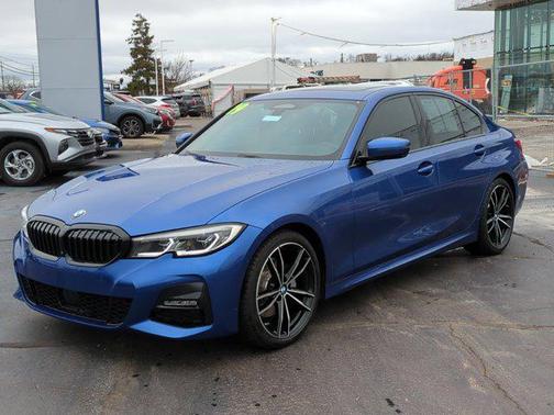 2019 BMW 330 xDrive
