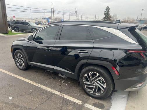 2025 Hyundai TUCSON Hybrid Limited