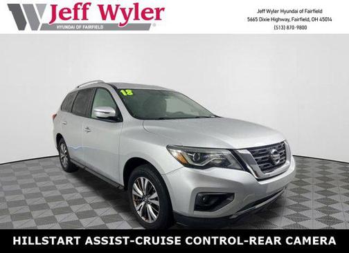 2018 Nissan Pathfinder SV
