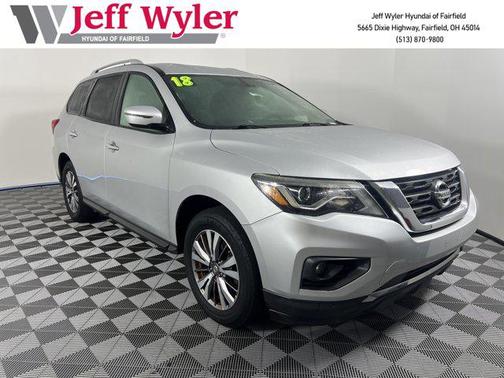 2018 Nissan Pathfinder SV