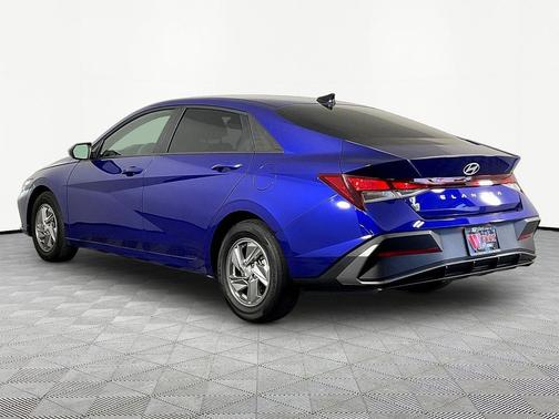 Intense Blue 2025 Hyundai ELANTRA SE