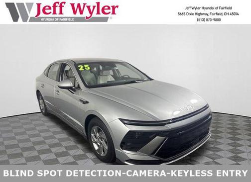 2025 Hyundai SONATA SE