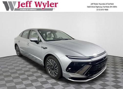 2025 Hyundai SONATA Hybrid Limited