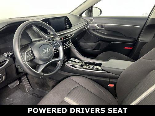 2022 Hyundai SONATA SEL