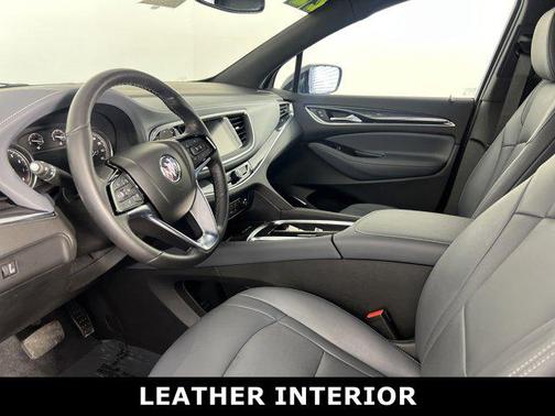 2022 Buick Enclave FWD Essence