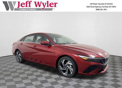 2025 Hyundai ELANTRA SEL