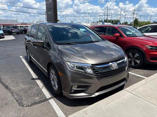 Lunar Silver Metallic 2019 Honda Odyssey EX-L