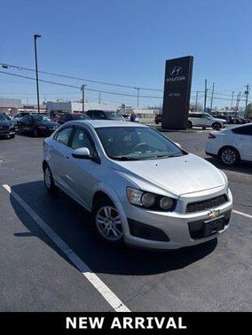 Silver Ice Metallic 2013 Chevrolet Sonic LT