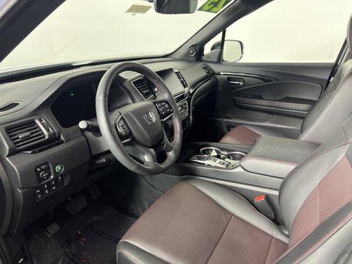 2025 Honda Ridgeline Black