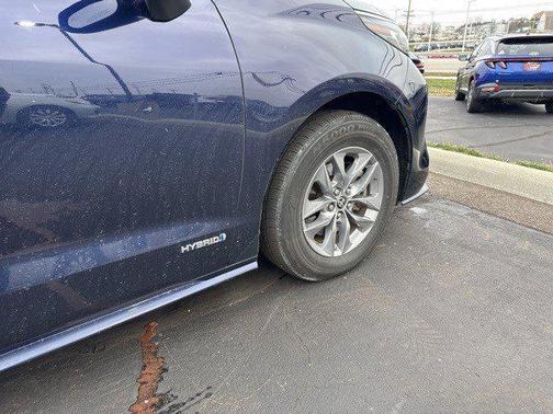 2021 Toyota Sienna LE