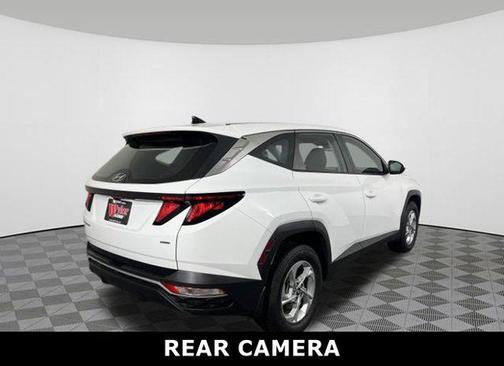 2023 Hyundai TUCSON SE