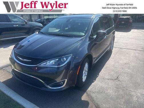 2020 Chrysler Pacifica Touring L