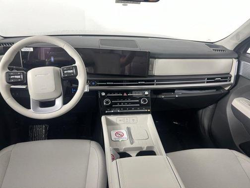 2025 Hyundai SANTA FE SE