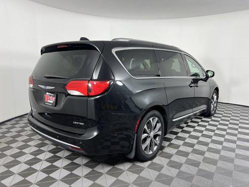 2019 Chrysler Pacifica Limited