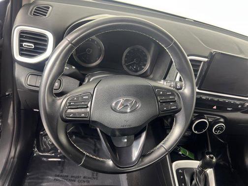 2022 Hyundai VENUE Limited