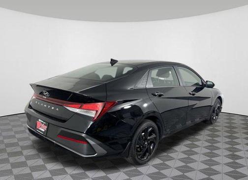 2026 Hyundai ELANTRA Sport