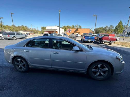 2012 Chevrolet Malibu 2LT