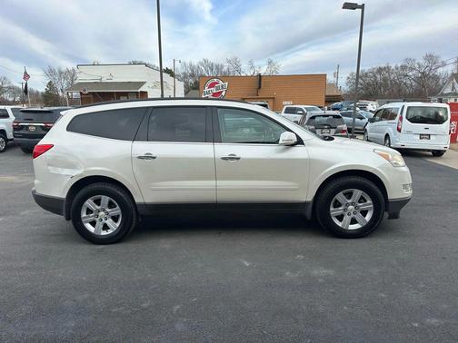 2012 Chevrolet Traverse LT