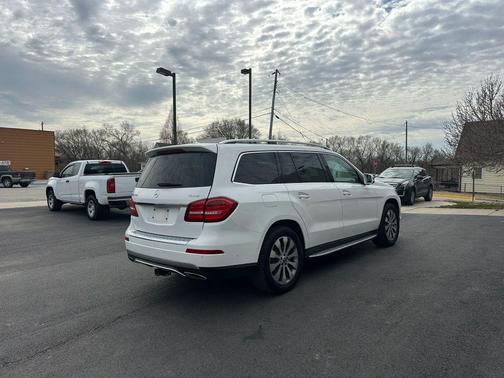 2018 Mercedes-Benz GLS 450 4MATIC