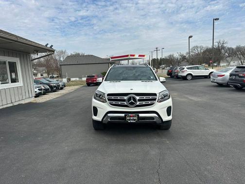 2018 Mercedes-Benz GLS 450 4MATIC