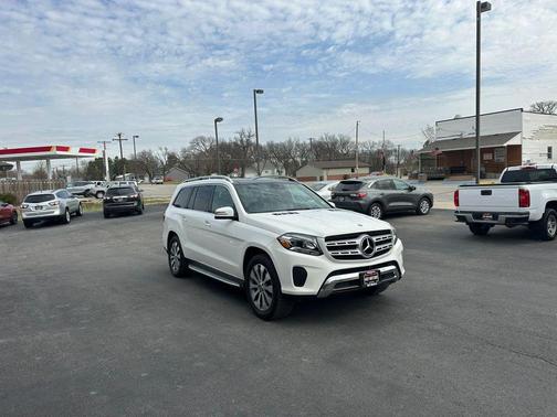 2018 Mercedes-Benz GLS 450 4MATIC
